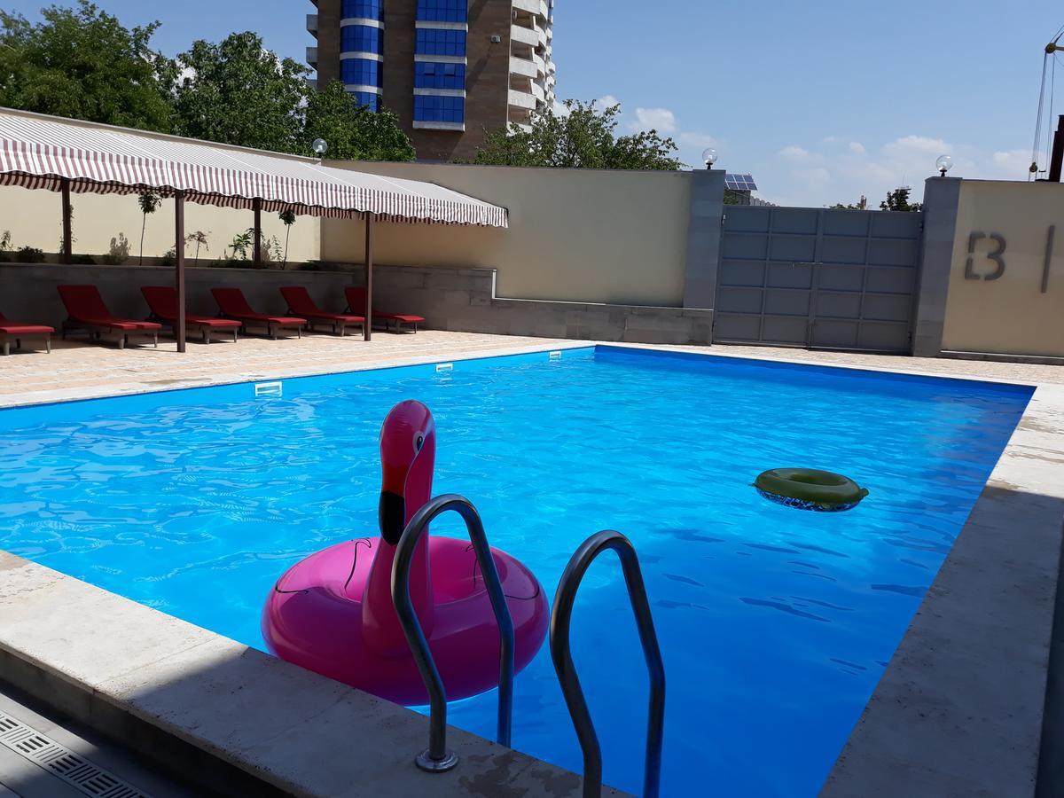 Bien Hotel Erevan Exterior foto
