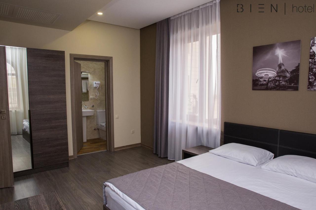 Bien Hotel Erevan Exterior foto